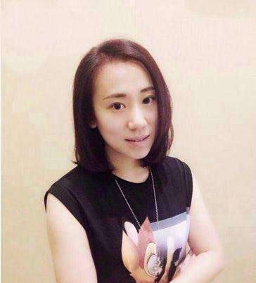 回顾丫蛋17岁被赵本山一眼相中两次嫁同门师兄如今怎样了