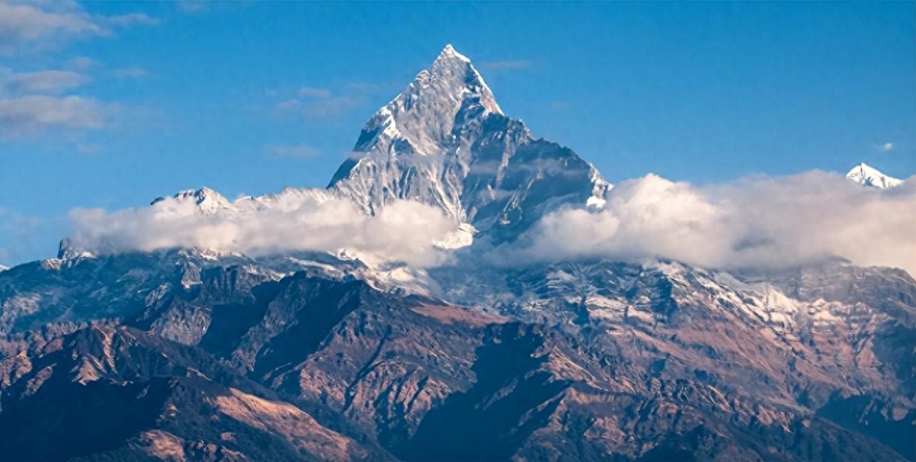 回顾珠峰著名的3具遗体睡美人绿靴子休息者为何迟迟不安葬