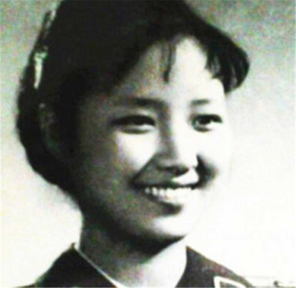 回顾朱龙广把妻子宠成女儿结婚50年没让她做过饭幸福美满