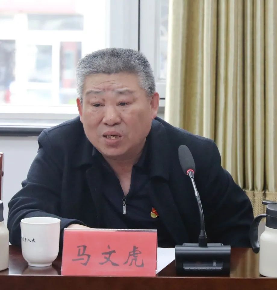 来广营乡开展退休老干部参观交流活动