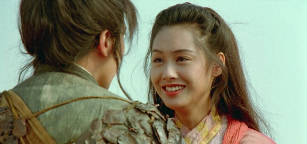 回顾52岁朱茵现状住深山残屋开97年破车活成娱乐圈李子柒