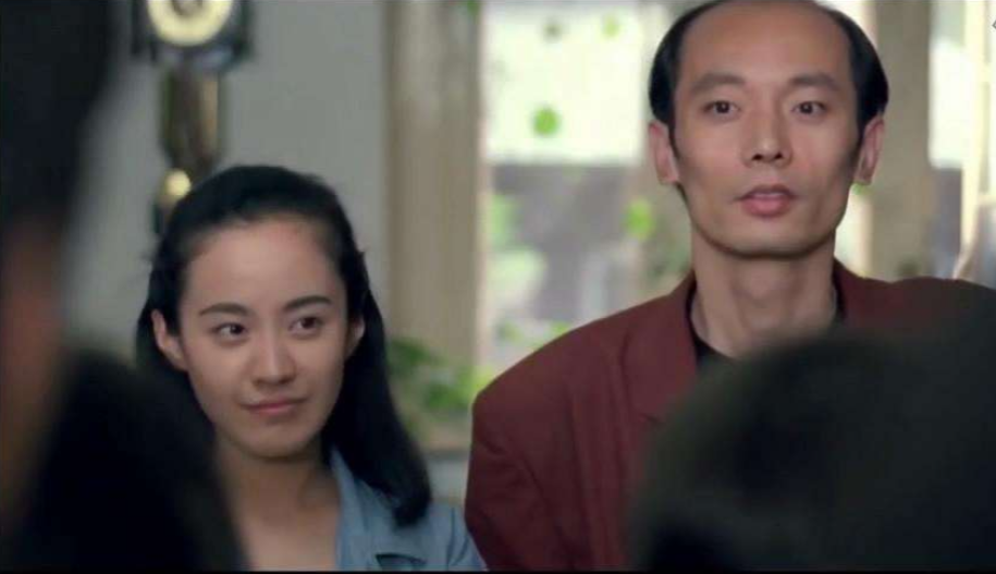 与此同时,何群也一点不弱于妻.