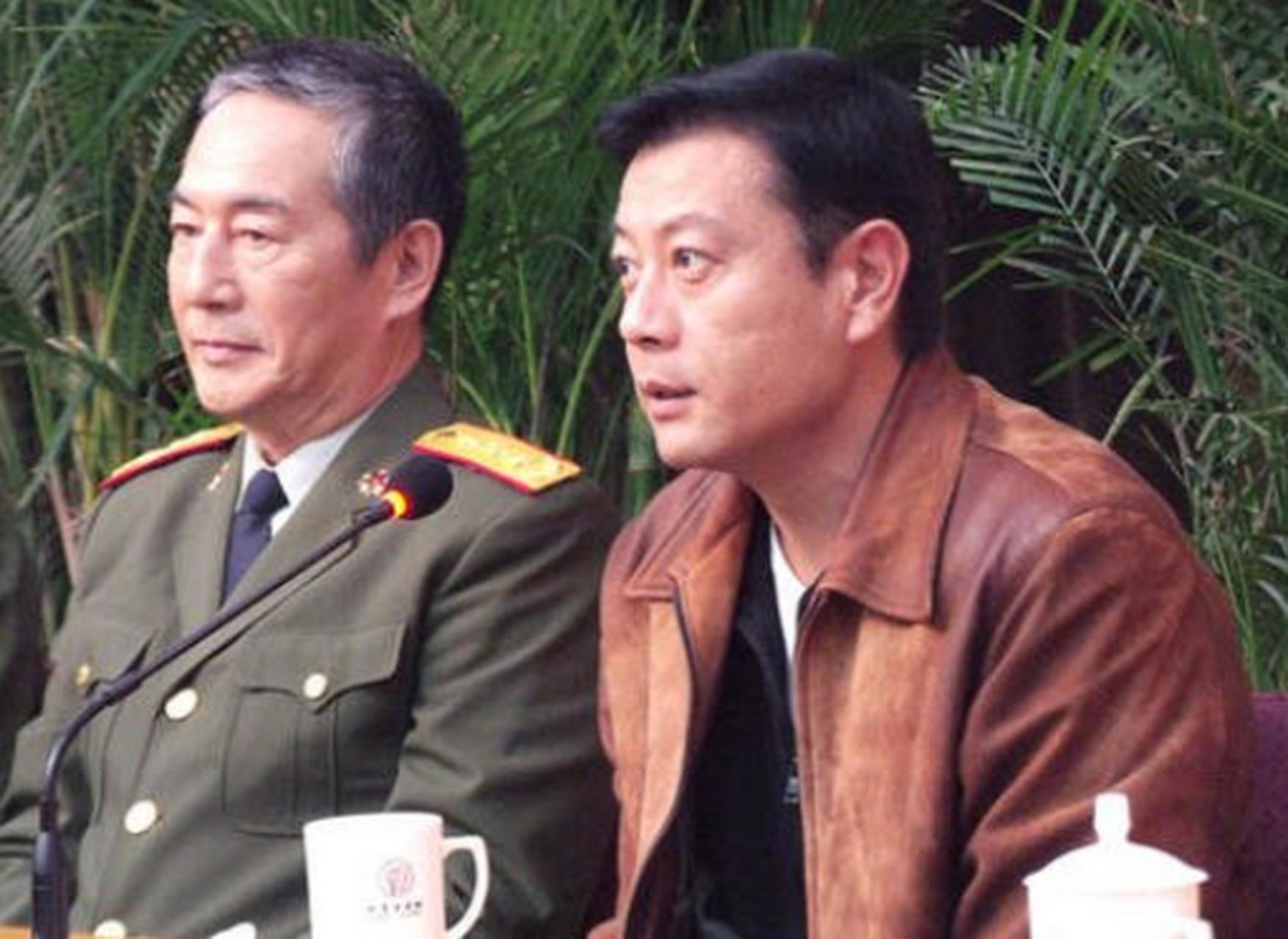 回顾巫刚与初恋恩爱15年离婚后20年不娶为了不婚不育的陈瑾