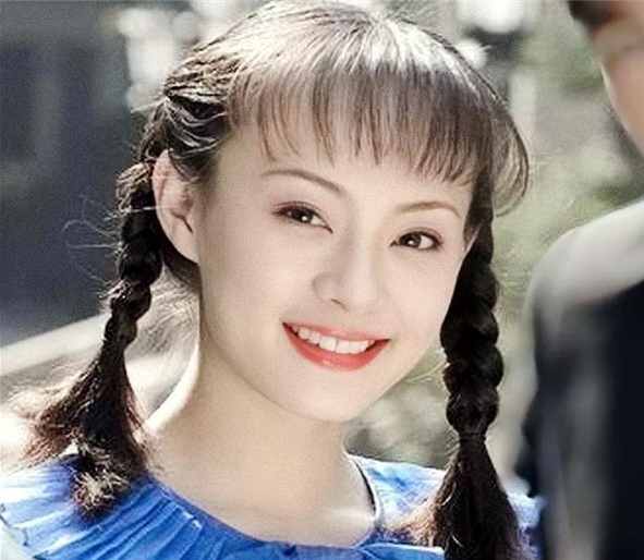 只能点点头,心里却还在想着孙俪,她知道,这个心结打不开,会难受一辈子