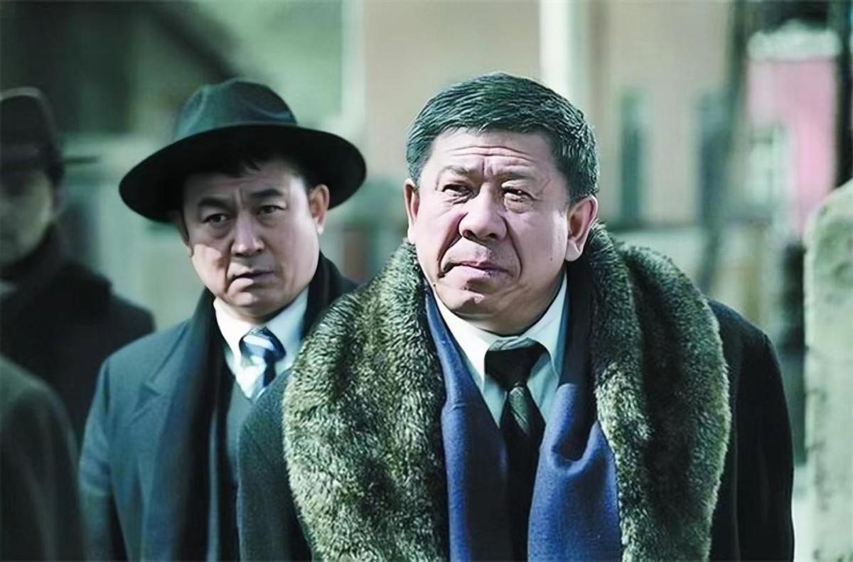 回顾老戏骨程煜娶知名女导演恩爱30年65岁再翻红今幸福美满