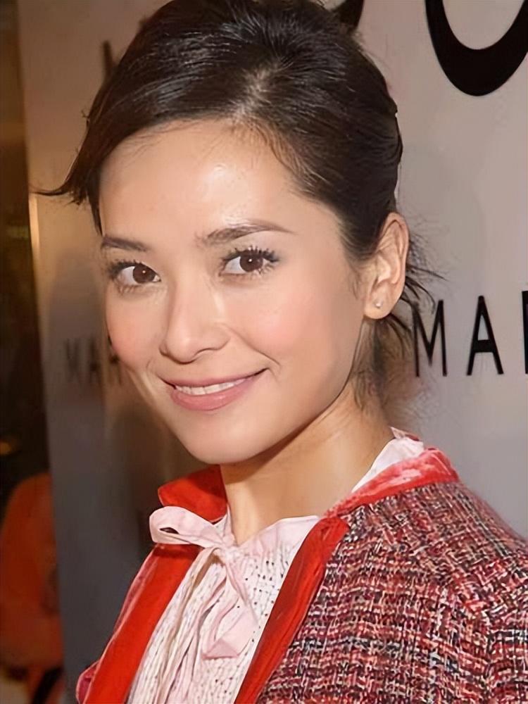 回顾郭羡妮我这辈子正确的决定就是给普通人丈夫生女儿