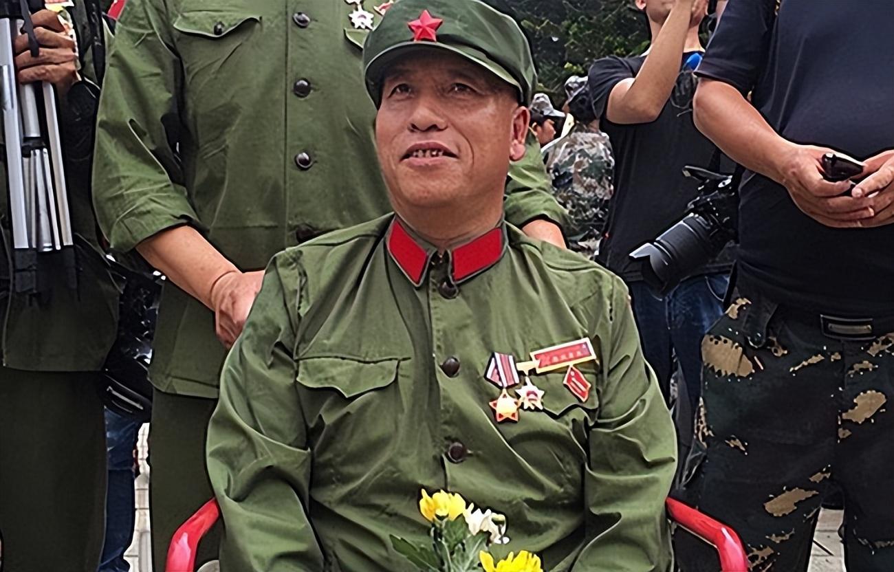 1996年贵州保安殴打残疾英雄在得知其经历后主动请求谅解