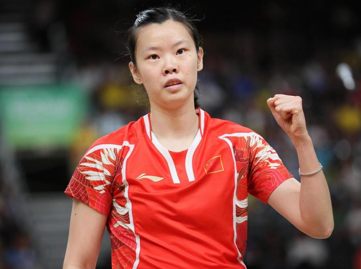 回顾李雪芮退役后,嫁给长相帅气的乔斌,如今过得怎样?