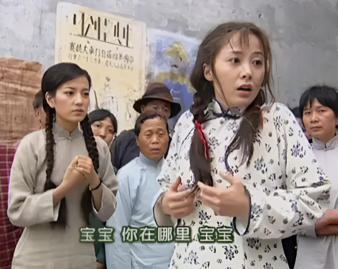 回顾演员徐露巅峰时退隐与名导结婚48岁和19岁女儿像姐妹
