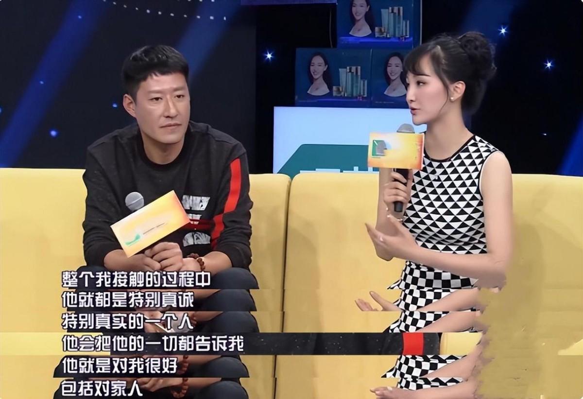 回顾于震一婚妻子说他家暴二婚妻子说他宠妻哪一个是真实的