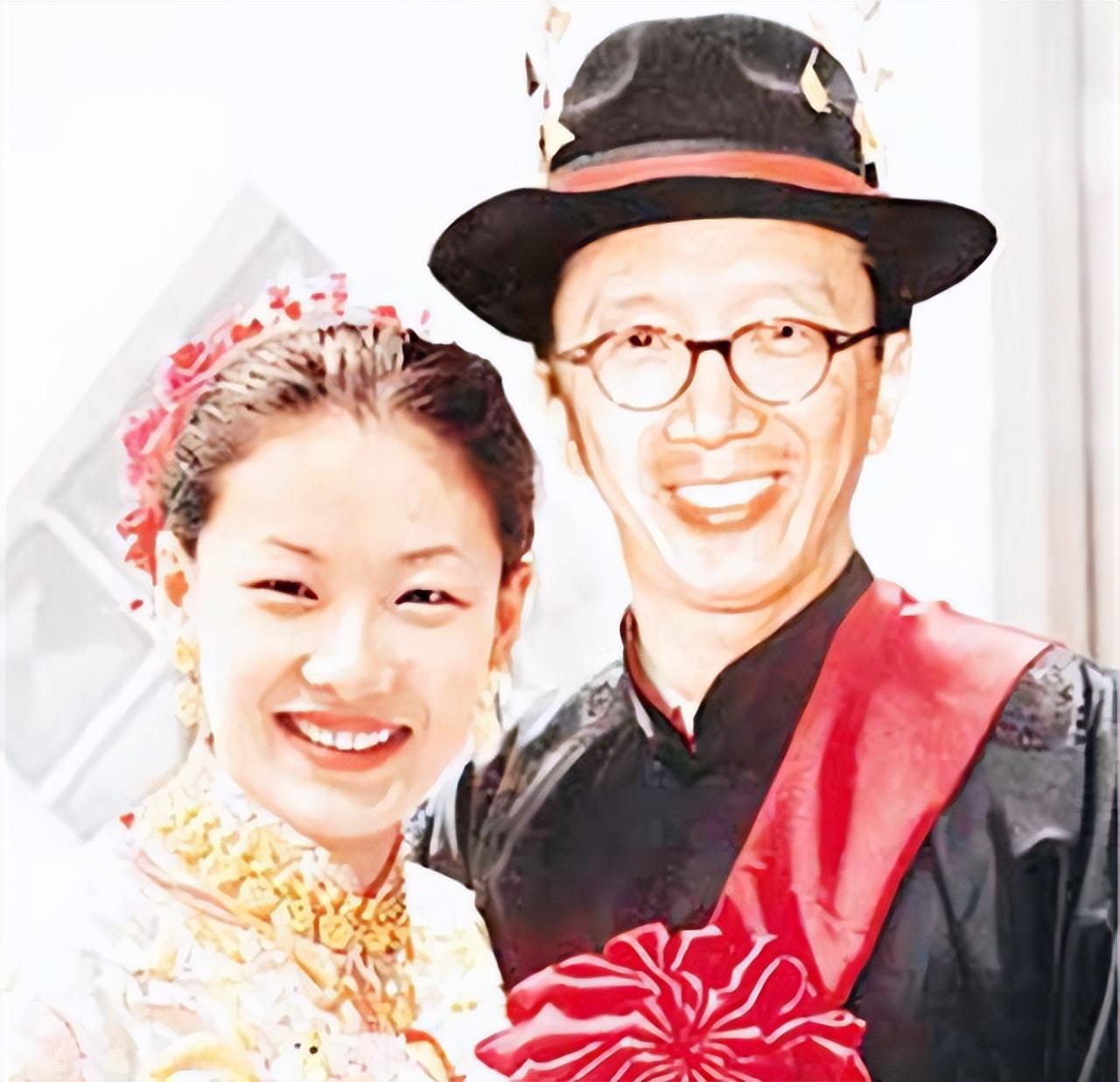 回顾跳水女皇伏明霞71岁丈夫身价百亿19岁女儿亭亭玉立