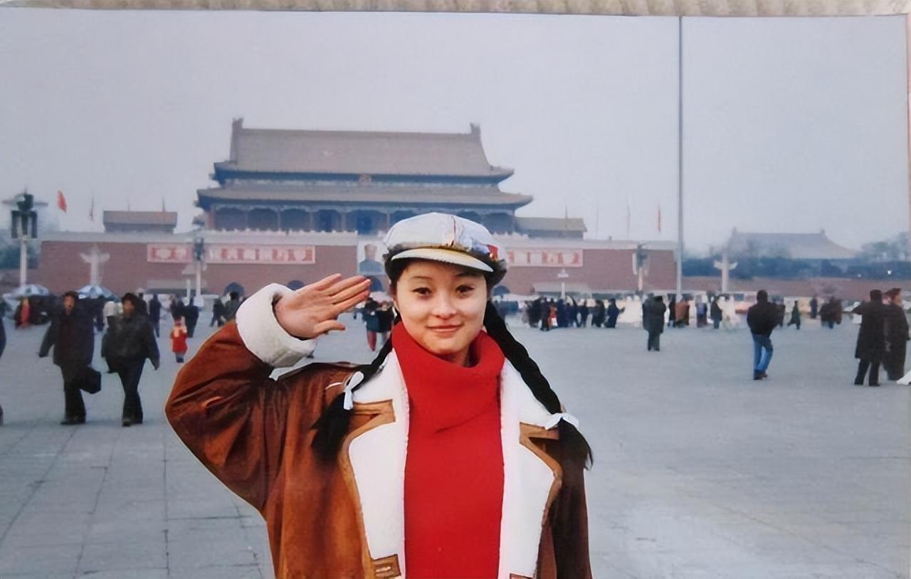 回顾吴越和陈建斌恋爱五年对方却娶蒋勤勤如今她未婚未孕