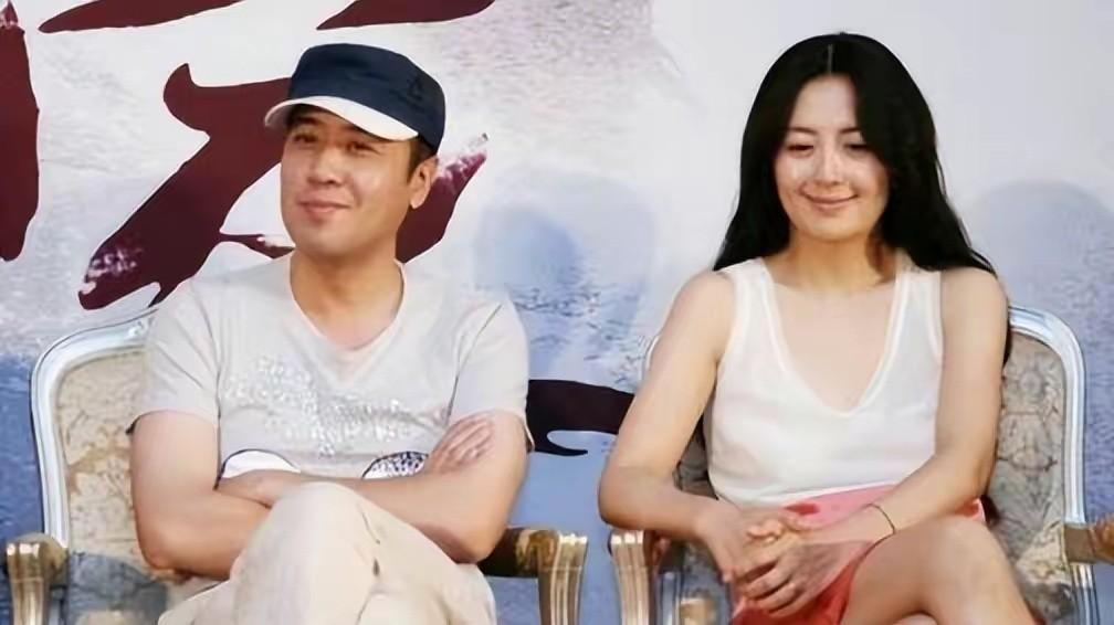 回顾演员于和伟我这辈子正确的决定就是与平凡妻子厮守终生