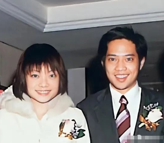 回顾阔太伍智恒嫁豪门8年换来牙齿全脱体重仅剩44斤