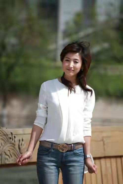 回顾主持人徐春妮我这辈子正确的决定就是为刚强生了个大胖小子