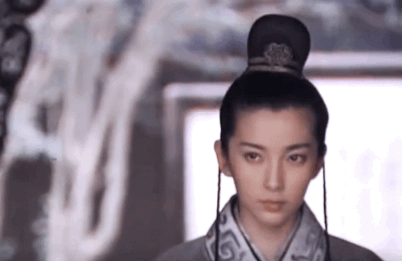 别说贴个假胡子就是女扮男装了论雌雄莫辨这六位才是天花板