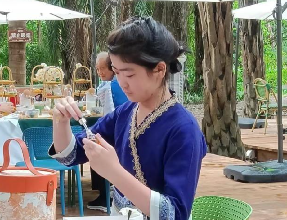 回顾姚明女儿又胖了14岁身高190体重近190斤网友这谁敢娶