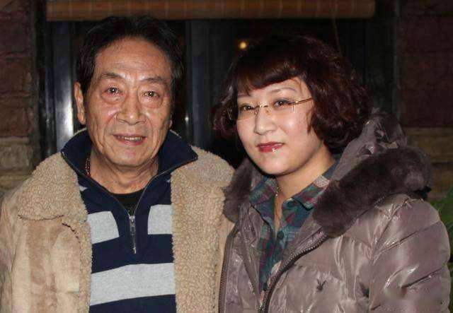 回顾王奎荣与饶芯语差37岁的爱情遭岳父母反对发誓要对她好