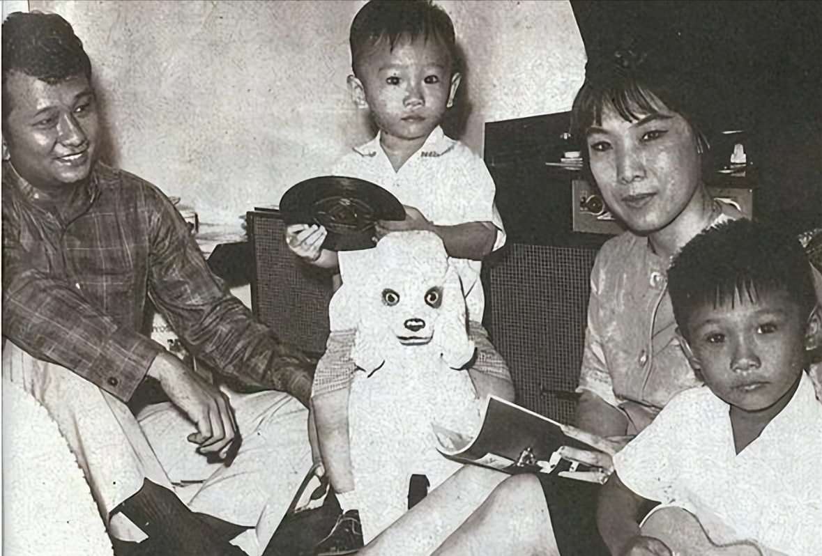 杜德伟与吴君如周汶锜谈情说爱最终却选择平凡另一半