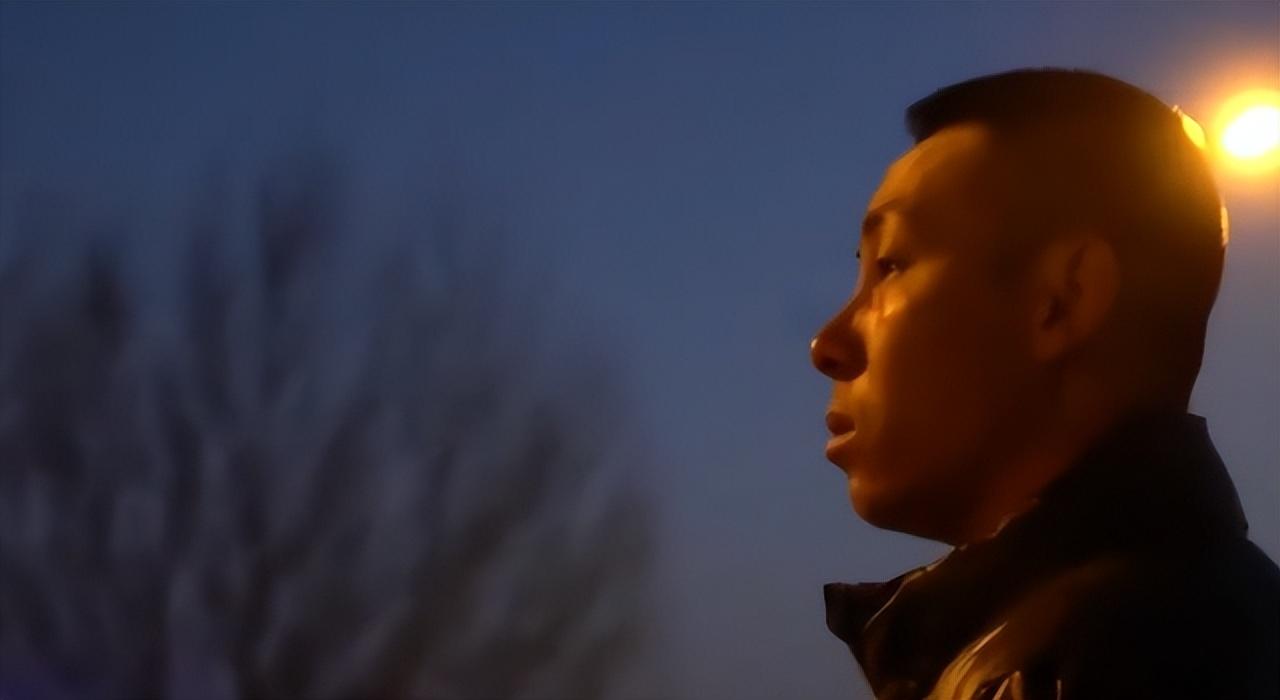 回顾接尸人王亮护身符贴身两年接尸2000具最怕半夜工作