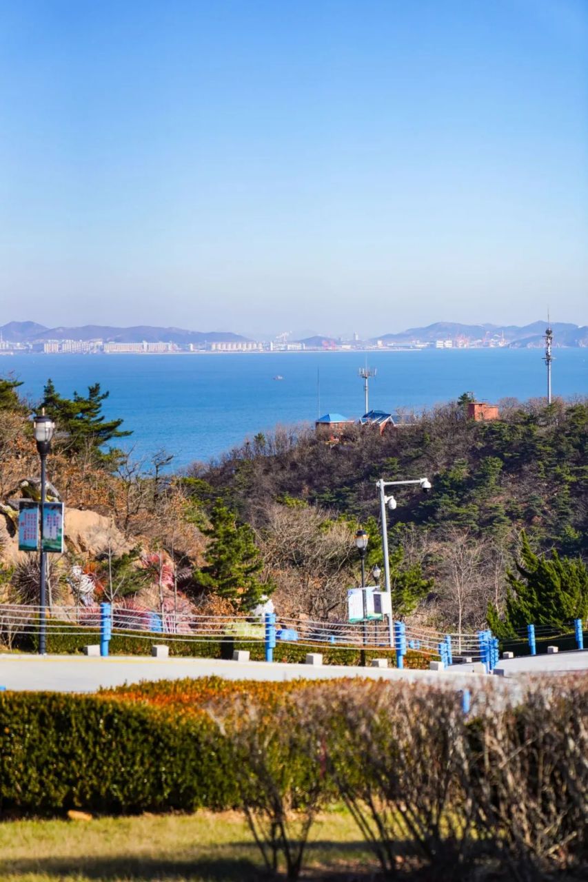 时代六地辽宁杠杠滴##美好辽宁欢迎您#(行游大连) 海之韵公园两面临海