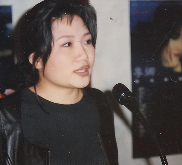 回顾27岁走红34岁当尼姑好人一生平安李娜经历了啥