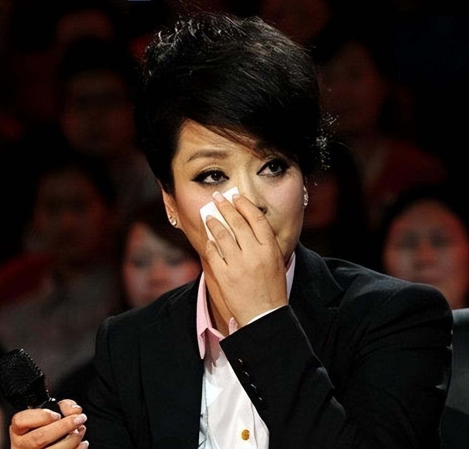 回顾毛阿敏25岁走红26岁跌落神坛40岁嫁富商如今怎样了