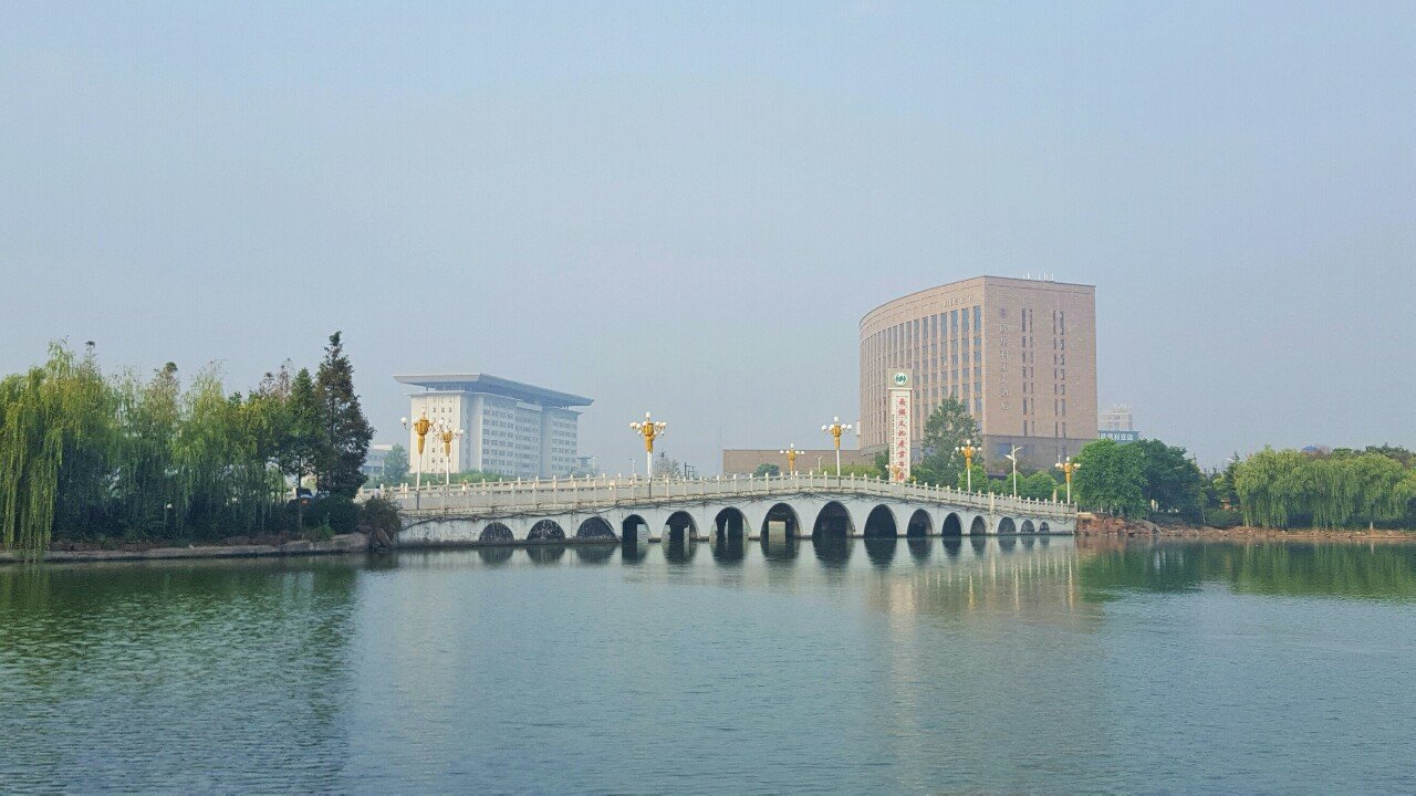 作为江苏省的一部分,滨海县拥有着丰富的旅游资源和独特的魅力,吸引着