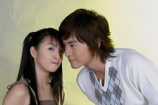 林依晨入驻短视频平台婚姻状况成谜经纪人对岸网友想太多