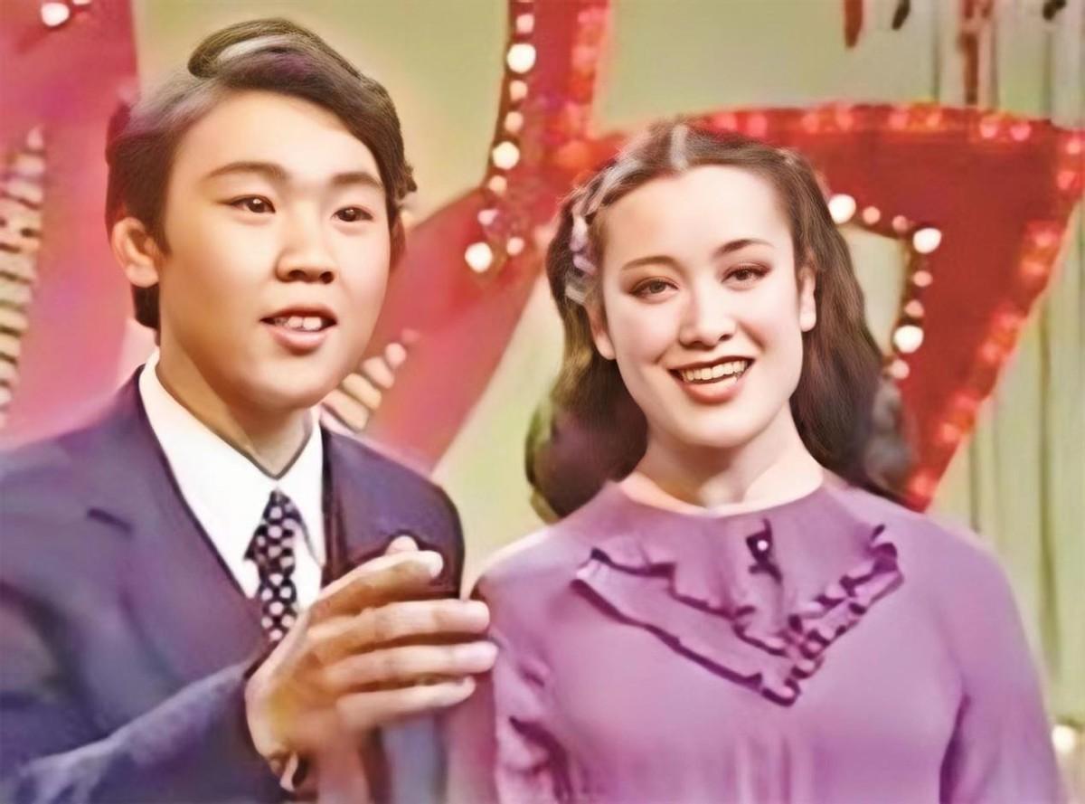 回顾牟玄甫被誉为东方金嗓子当红时挥泪隐退今苦尽甘来