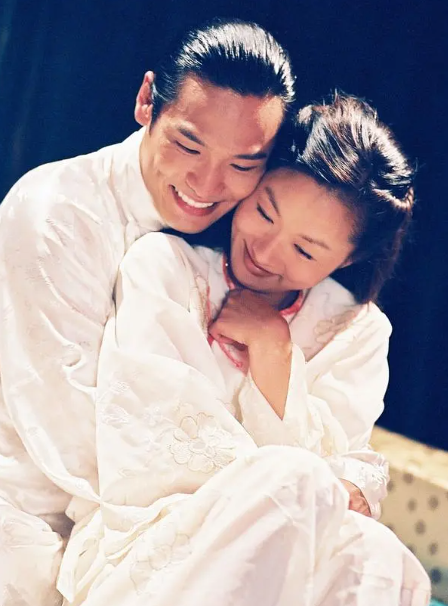 杜德伟与吴君如周汶锜谈情说爱最终却选择平凡另一半