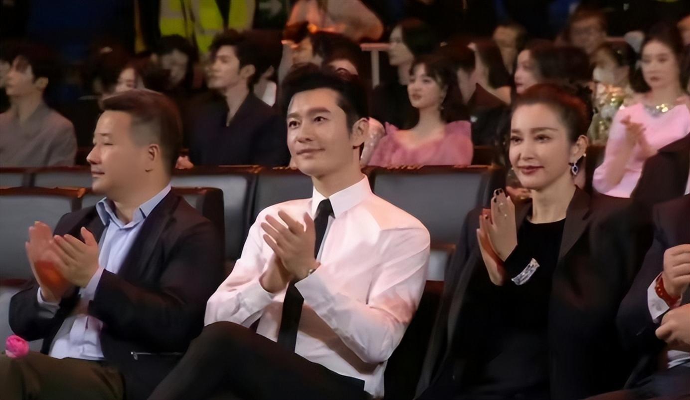 回顾著名男星黄晓明离婚后再出圈如今迎来事业第二春