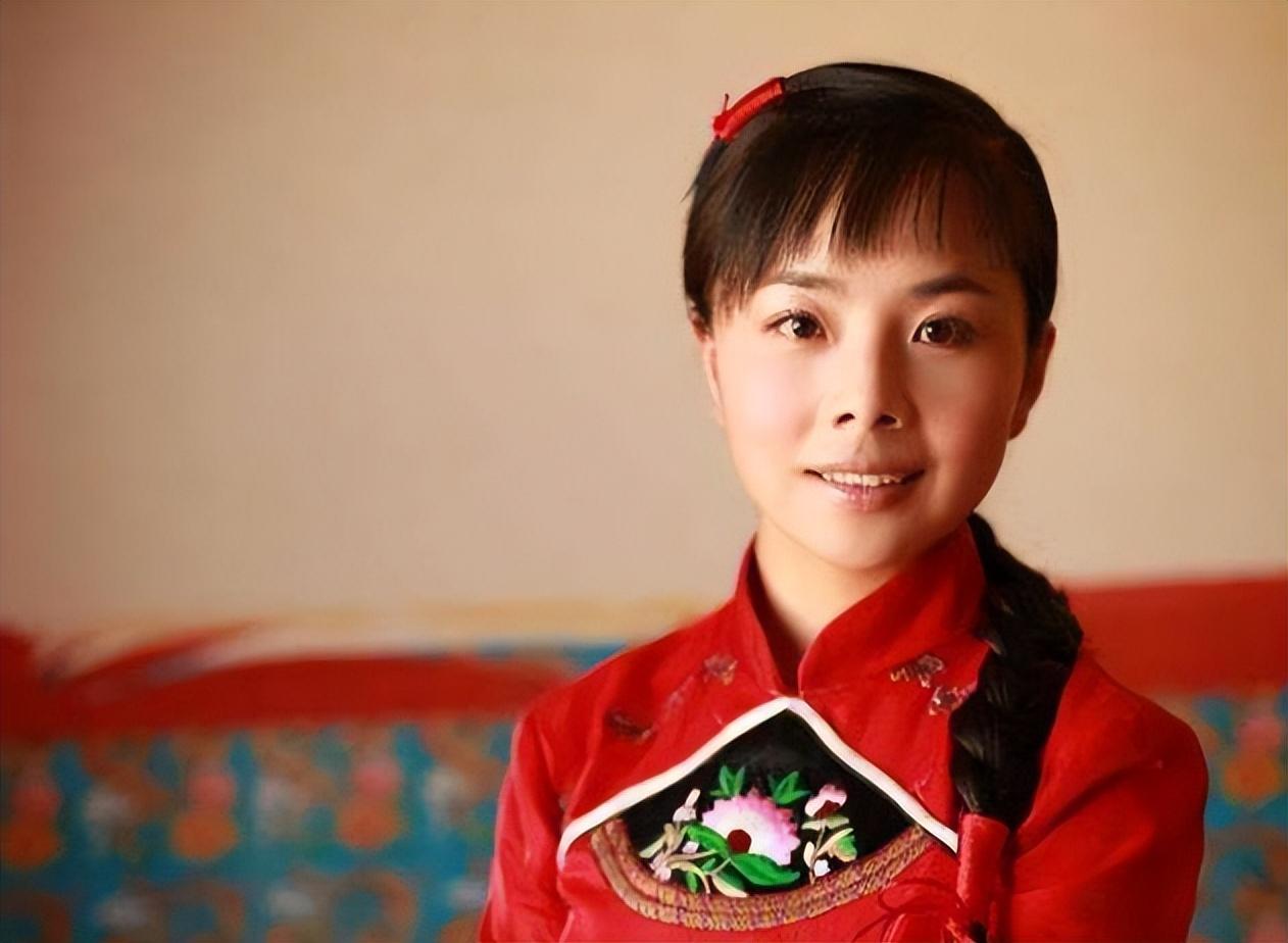 回顾王二妮我这辈子正确的决定就是给普通丈夫生儿子