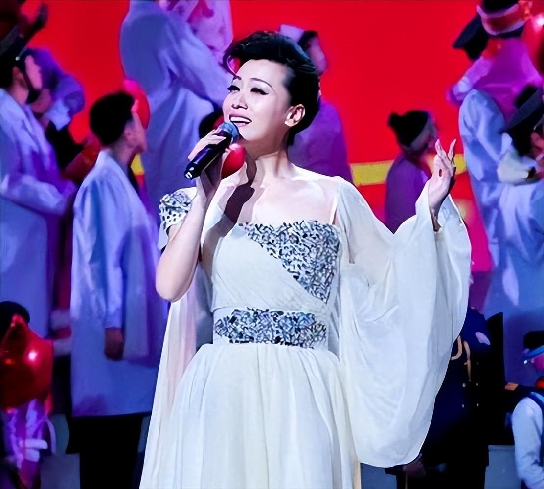 回顾谭晶:我这辈子正确的决定,就是为科学家丈夫生一对双胞胎