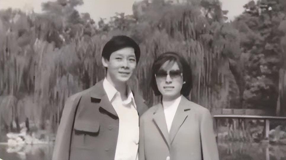 回顾李幼斌的姐姐李野萍国家一级演员处世低调多次拒与弟合作