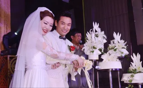 杜德伟与吴君如周汶锜谈情说爱最终却选择平凡另一半