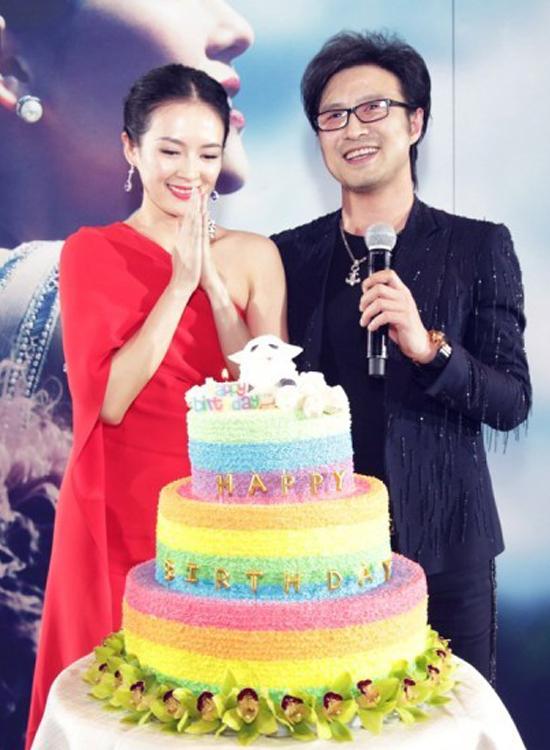 回顾汪峰情史混乱和章子怡结婚后扭转口碑如今又为何深陷争议