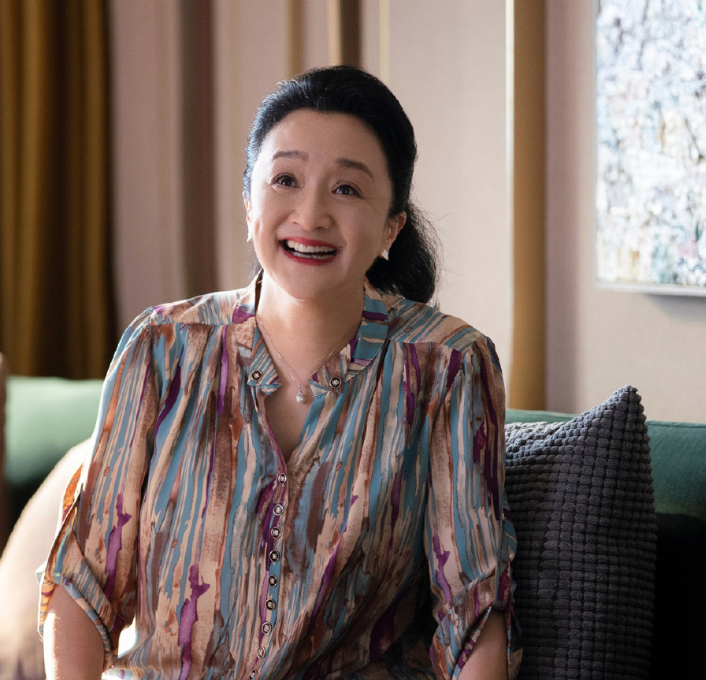 回顾杨昆61岁无儿无女退休金2500别墅被拍卖如今过得怎样