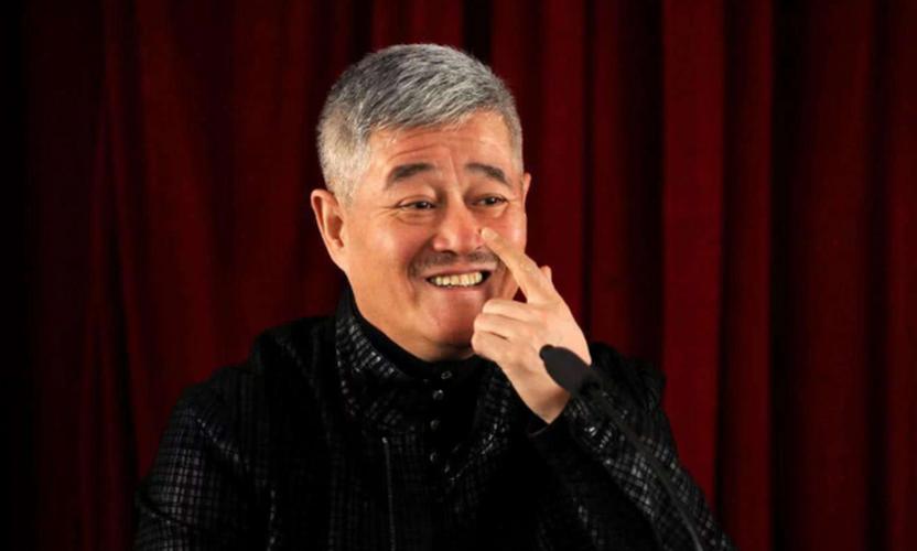 回顾赵本山前妻葛淑珍被抛弃30年后靠自己赚百万身家苦尽甘来