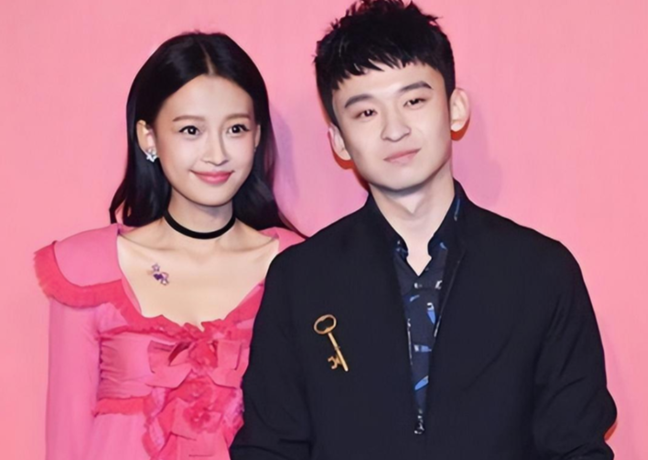 回顾王京花丈夫是演员董志华结婚30年被宠成宝儿子是她的骄傲