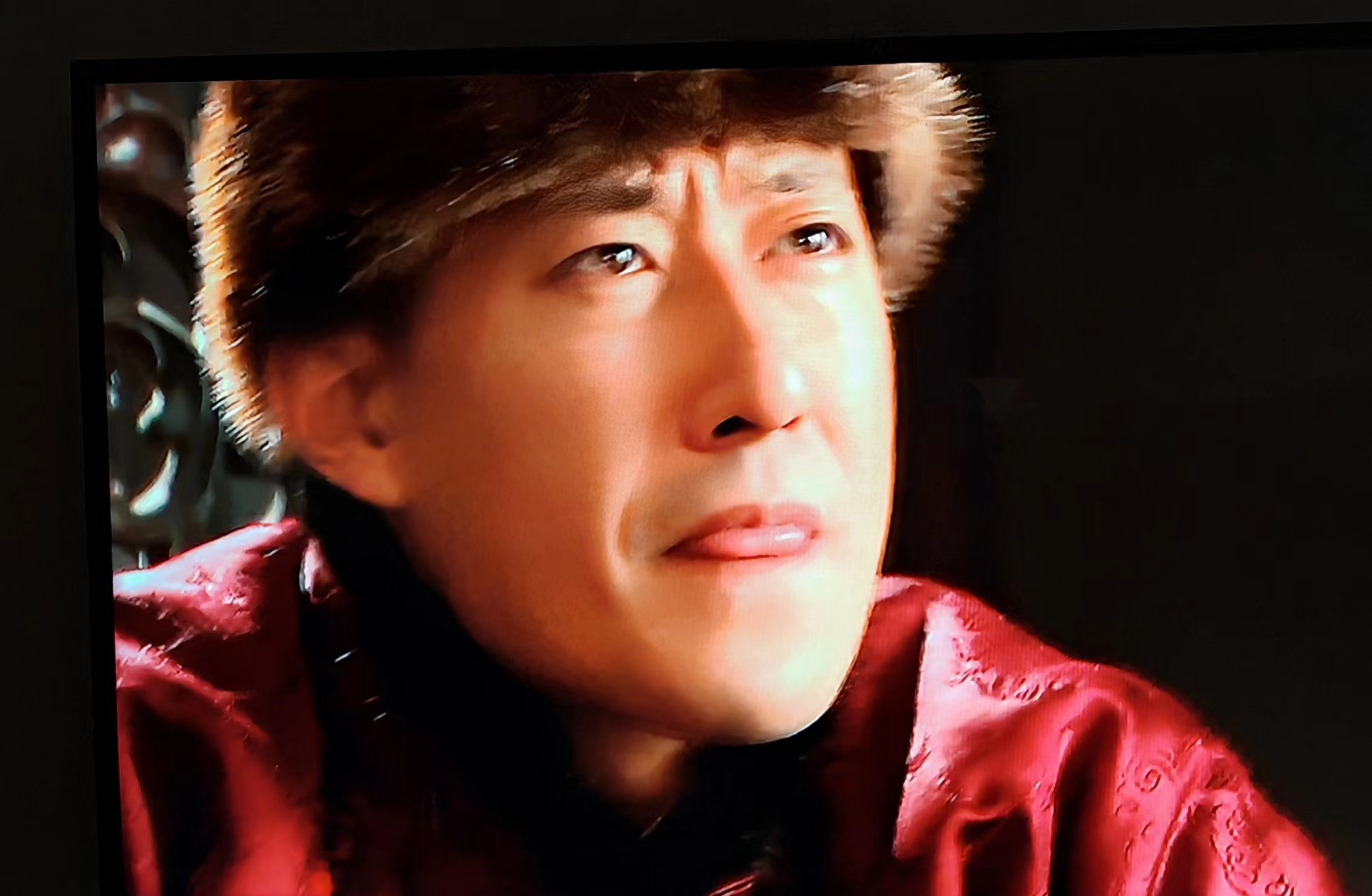 在战火纷飞的年代,一段深情的爱恋悄然绽放,戍守边疆