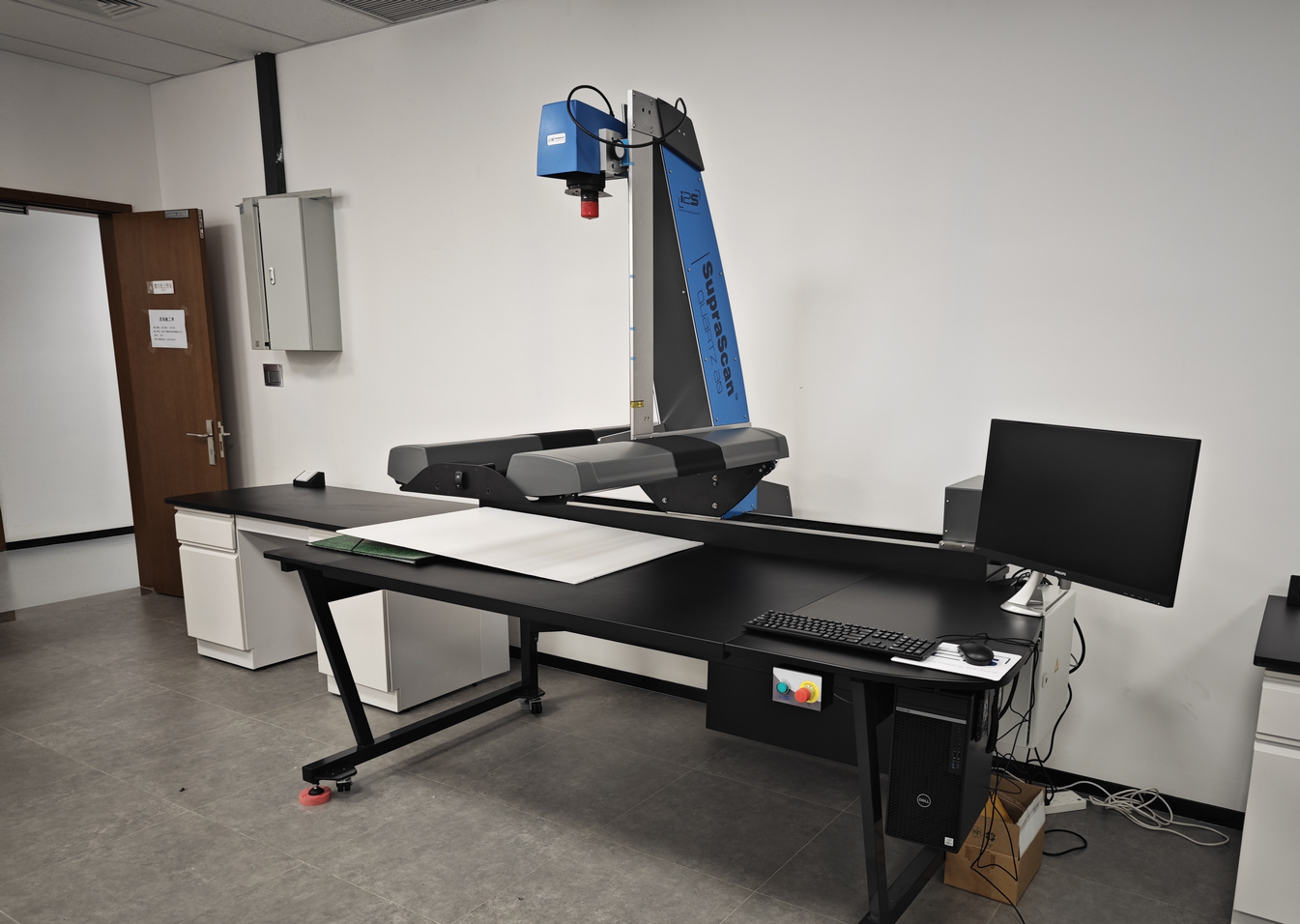 北京城市图书馆引进法国i2s非接触式大幅面古籍字画艺术品扫描仪