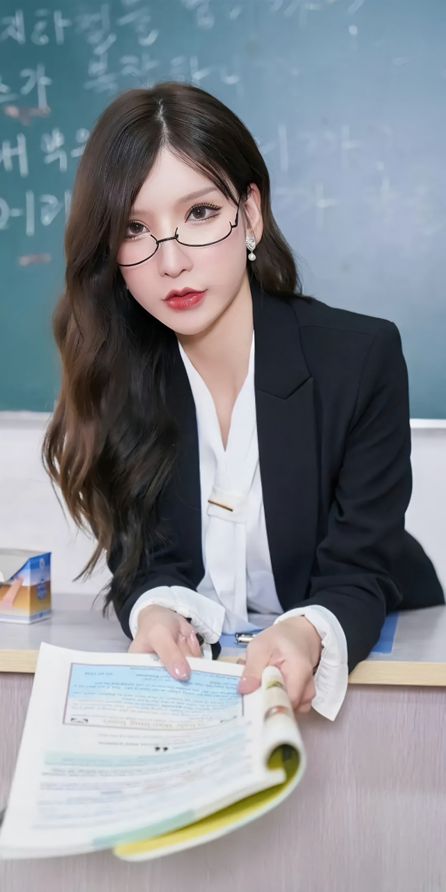 cos角色扮演,冷傲冰霜的女教师