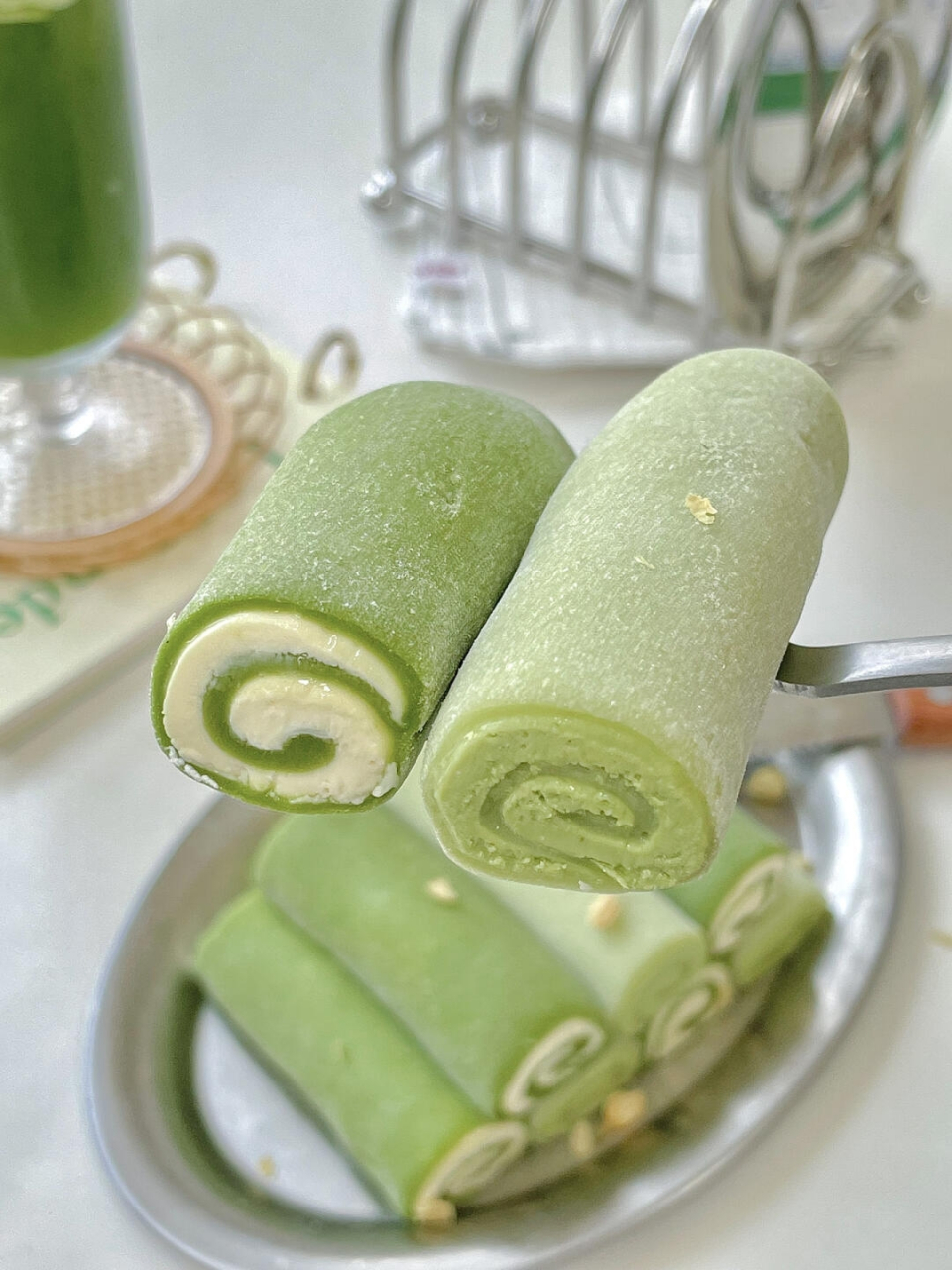 抹茶茉莉奶酪卷,糯糯叽叽的口感超棒,抹茶和茉莉真的太配了,  1  淡