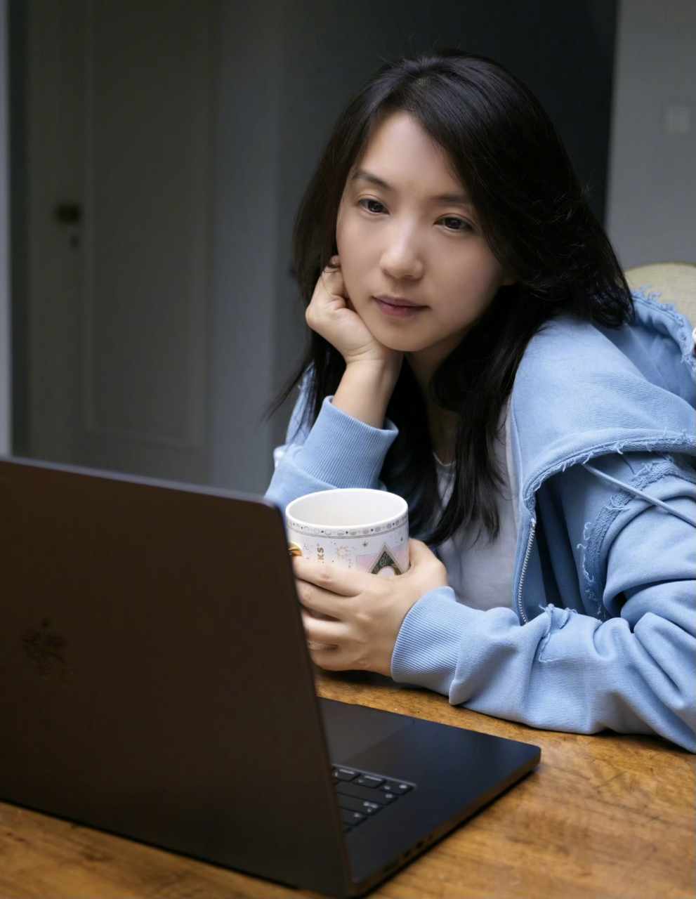 陈好# 失踪人口回归[握草],当年的万人迷陈好,现在的状态还是嘎嘎好