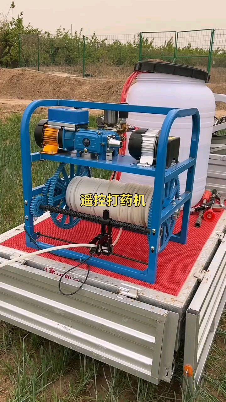 电动遥控打药机,48v60v通用,插在电瓶车三轮车上就可使用-度小视
