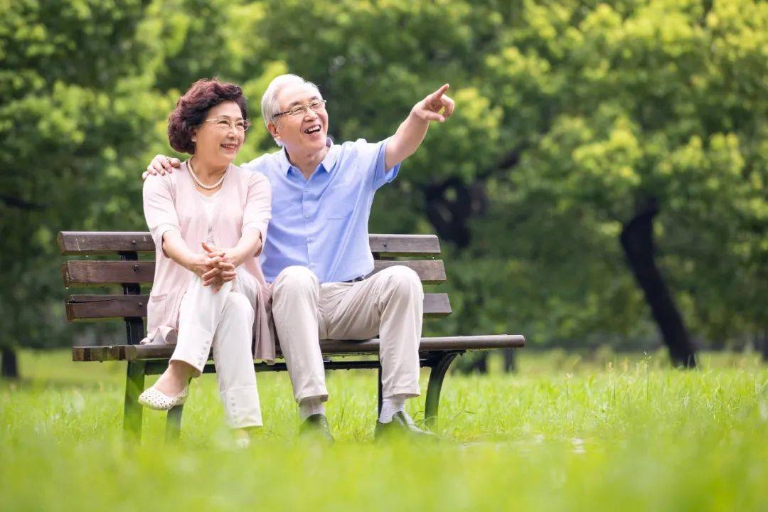 退休,意味着职场生涯的终点,又是美好生活的开始,人生即将翻开新的