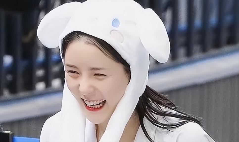 回顾排球女神李多英破灭史表面清纯其实隐婚三年还虐待老公