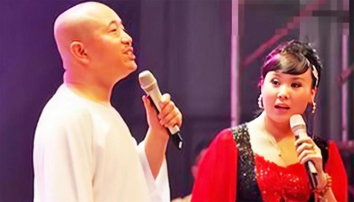 回顾王小利:和发妻温美玲离婚,再婚娶了小11岁李琳,如今成赢家