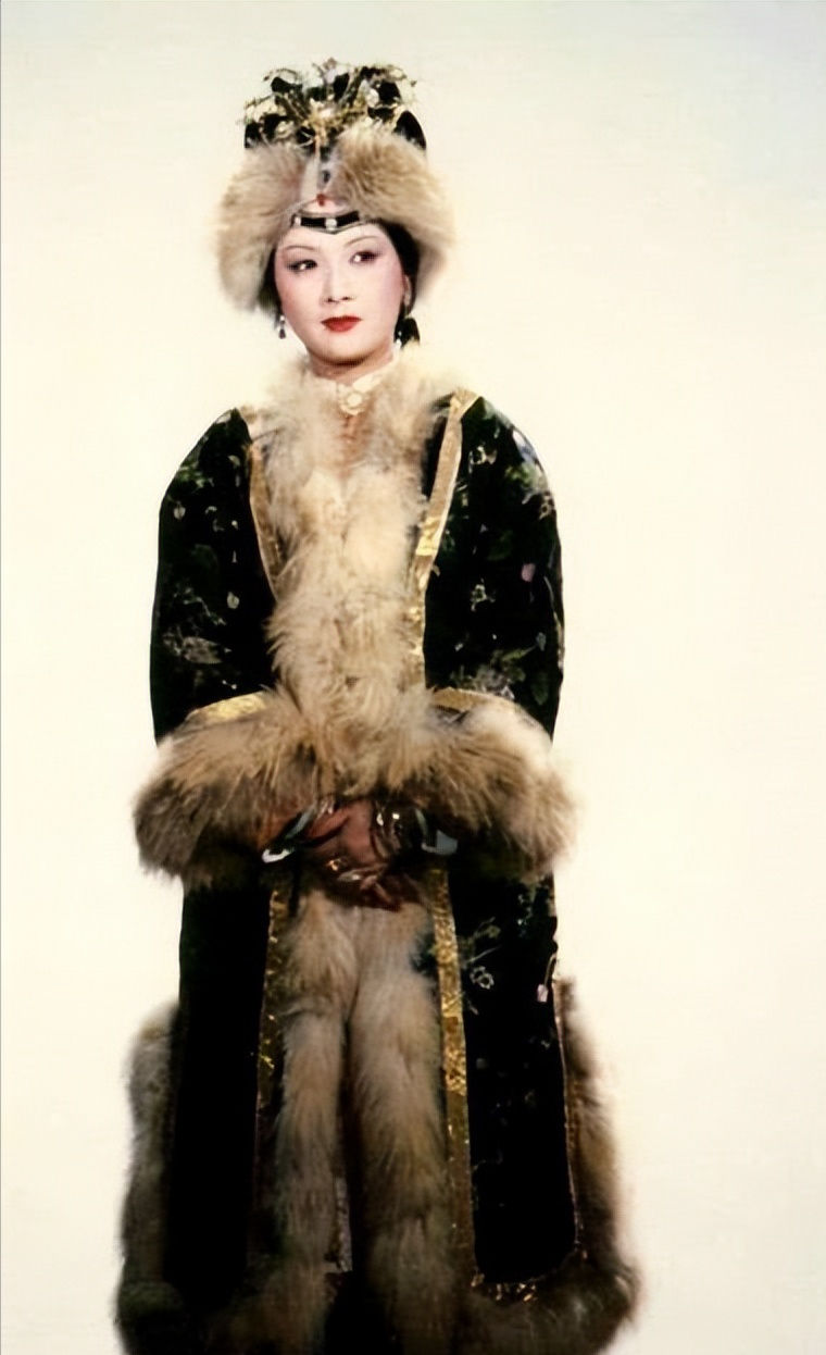 平民百姓来说是艰难的,在棉花没有普及之前,大多数穷人过冬都穿麻衣